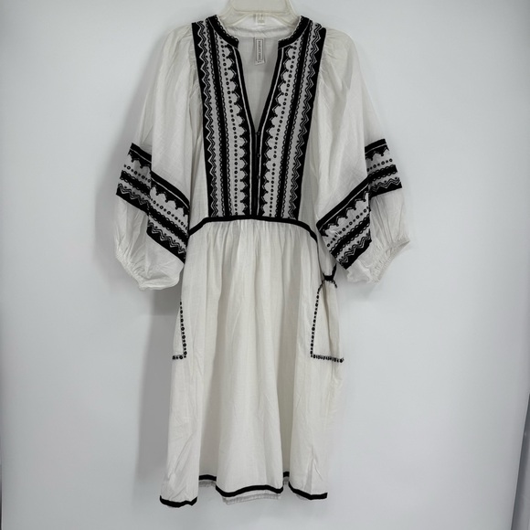 Scarlett Poppies Cotton White Black Dress A little Extra Size M/ L embroidered - Picture 12 of 12
